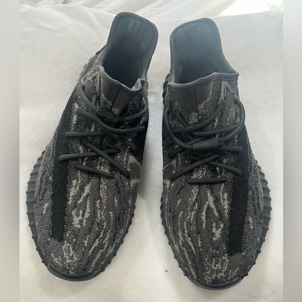 Yeezy US 12 only worn once